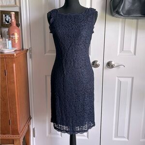 Adrianna Papell | navy blue sleeveless lace minimalist preppy cocktail dress